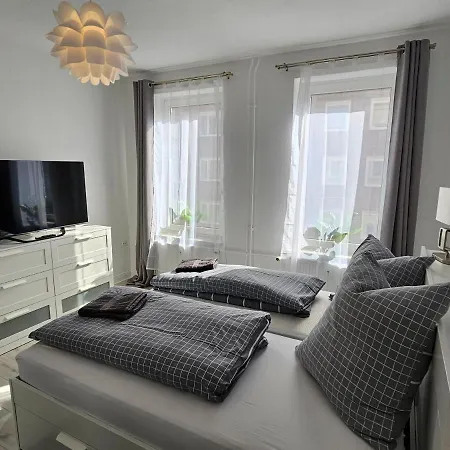 Race Yacht White Line Apartment Kiel