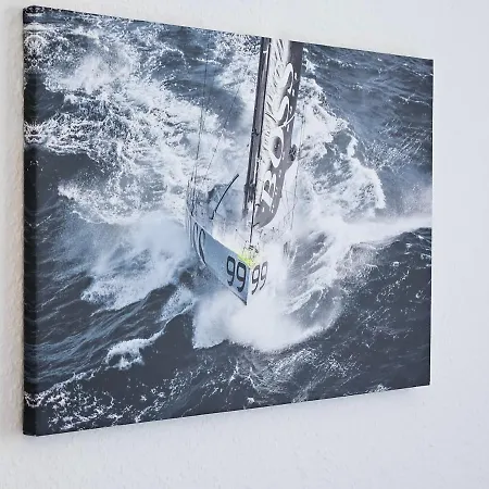 Race Yacht White Line * キール